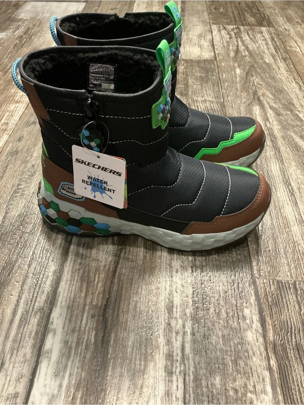 Skechers Minecraft Kids Black, Brown & Green Rain/Snow Boots Size 3.5